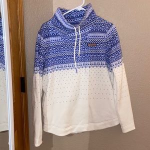 Vineyard vines sweatshirt